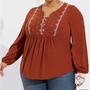 NWT Torrid Textured Jersey V-Neck Embroidered Yoke Long Sleeve Top